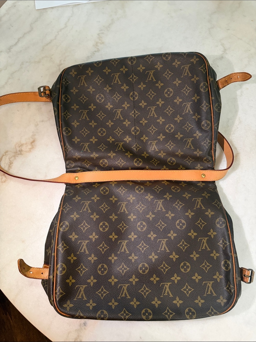 Louis Vuitton Monogram Canvas Messenger Bag - Picture 10 of 17